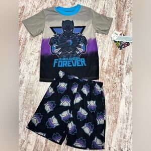 𝅺boys' Marvel Black Panther 2pc Short Sleeve Top and Shorts Pajama Set